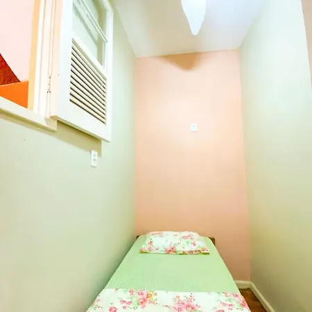 Rio Guesthouse - Um Quarteirao Da Praia De Copacabana 里约热内卢 Exterior photo