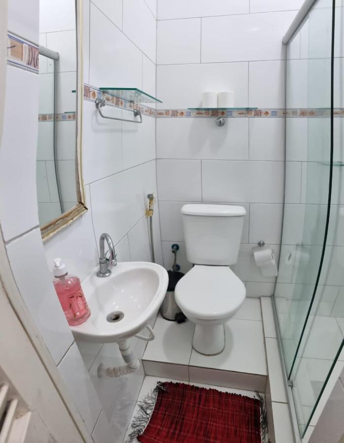 Rio - Um Quarteirao Da De Copacabana Homestay *